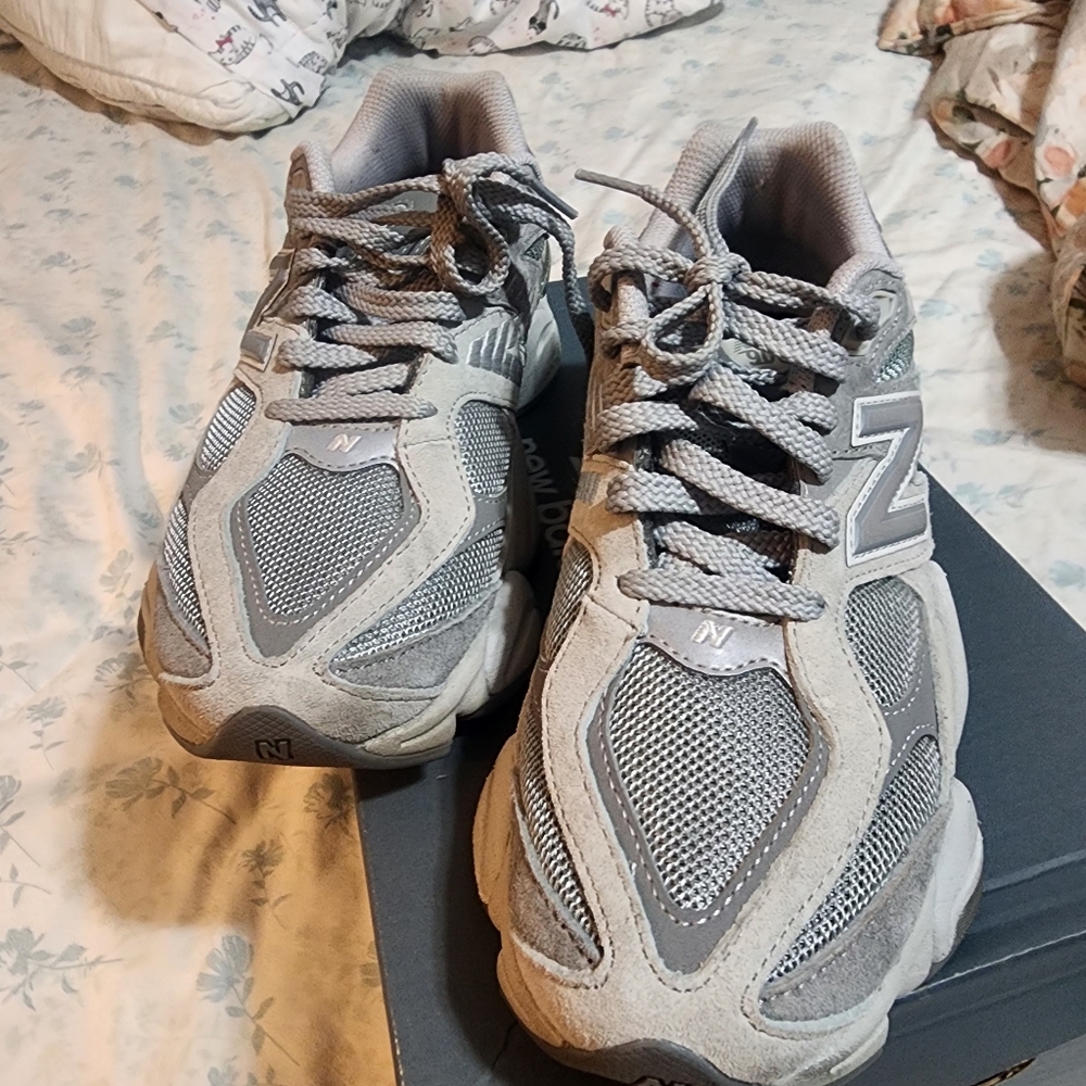 NEW BALANCE 9060 Gray Athletic Sneakers